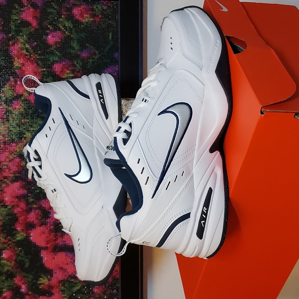 Mens Nike Air Monarch IV Gym & Training Shoe White Metallic Silver